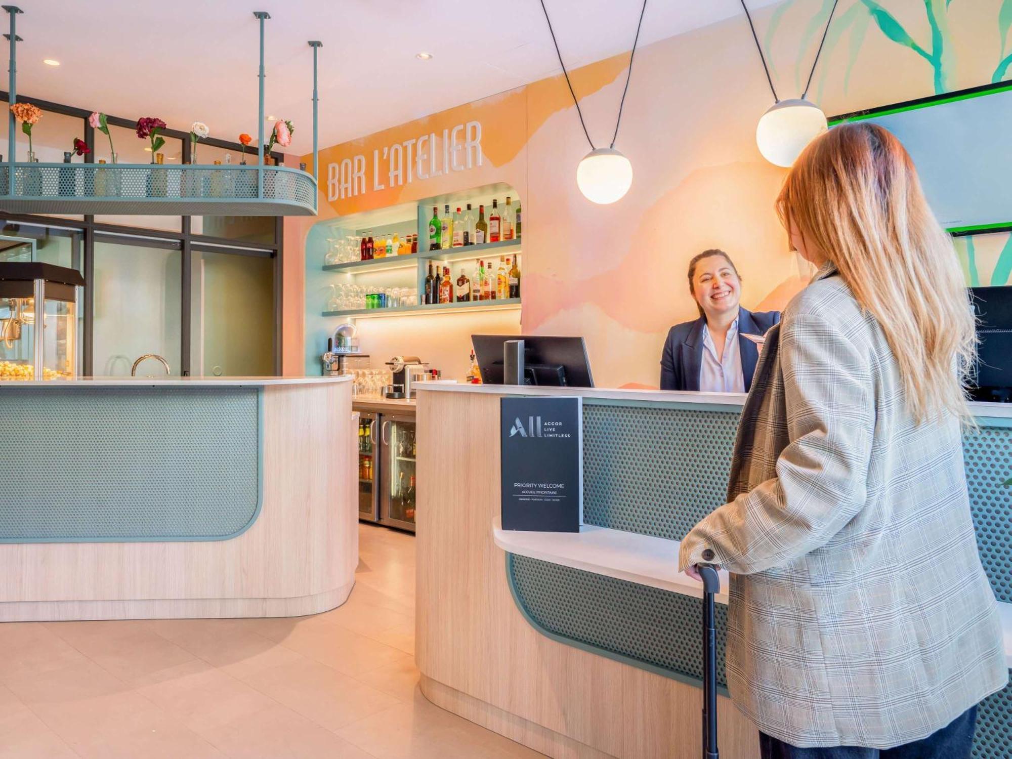 Ibis Styles Paris Porte D'Orleans Монруж Экстерьер фото