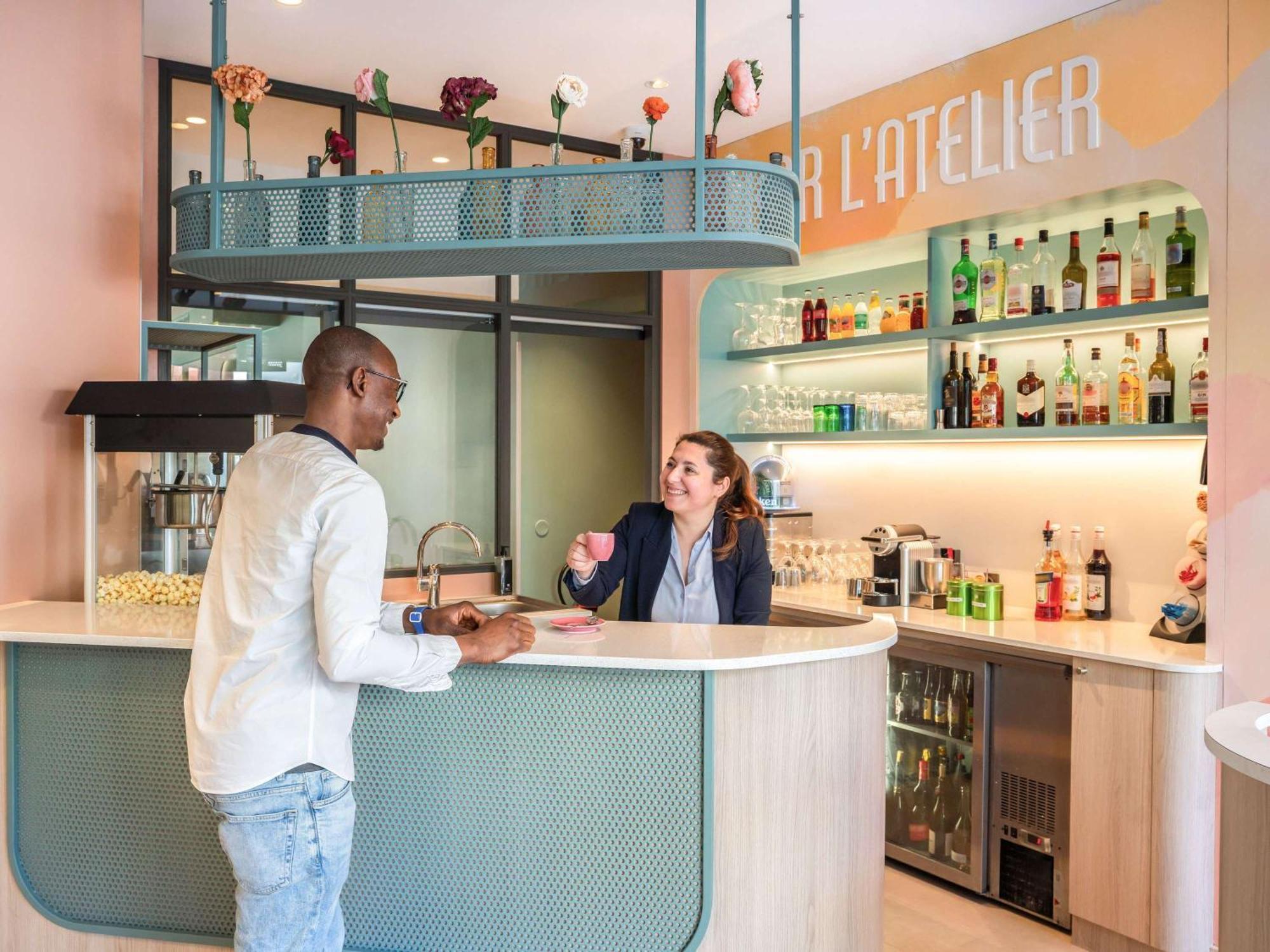 Ibis Styles Paris Porte D'Orleans Монруж Экстерьер фото